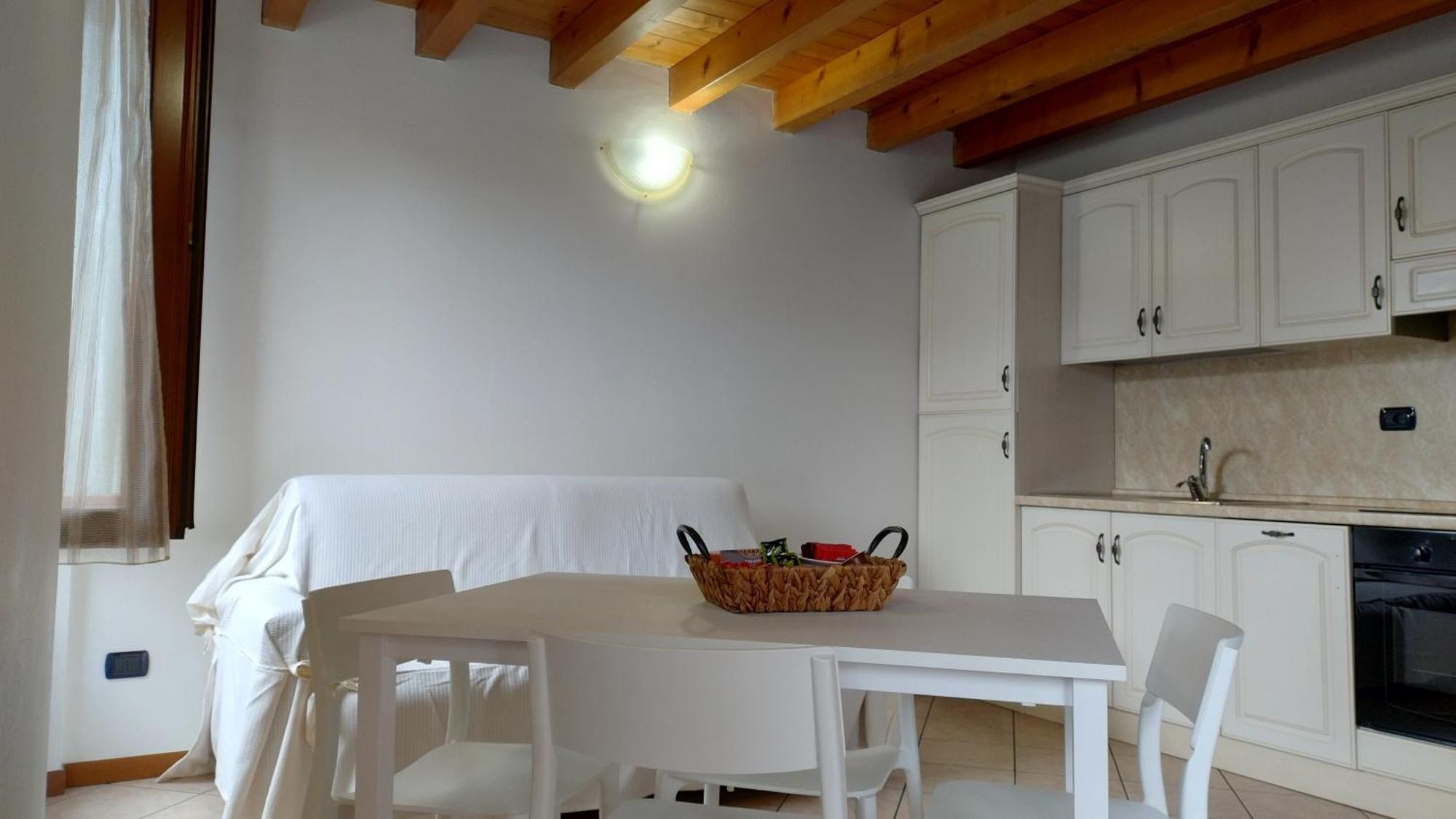 B&B Agora' Gardone Riviera Eksteriør billede